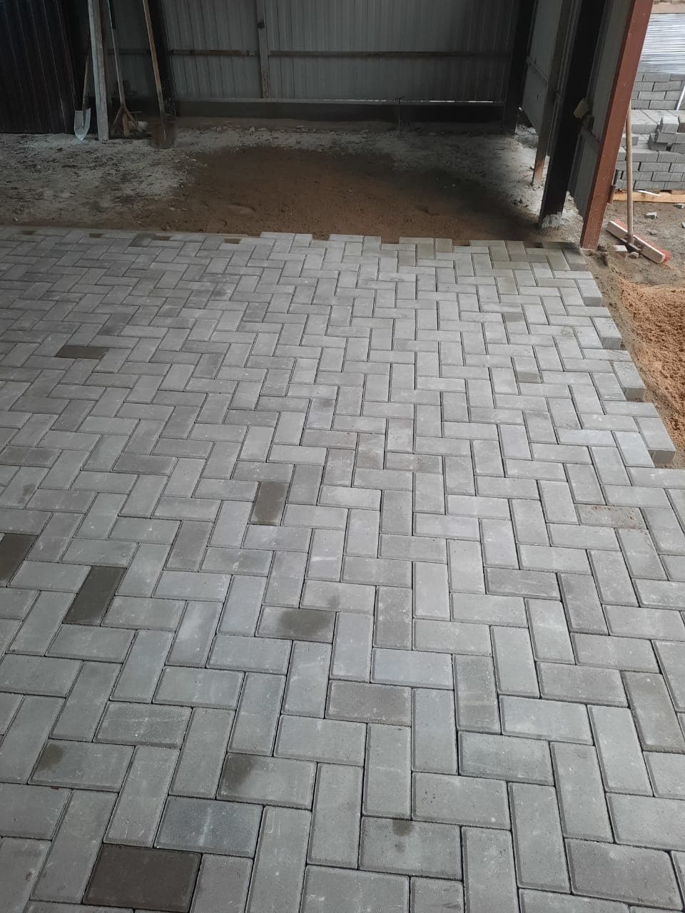 Укладка брусчатки и тротуарной плитки — пример 19