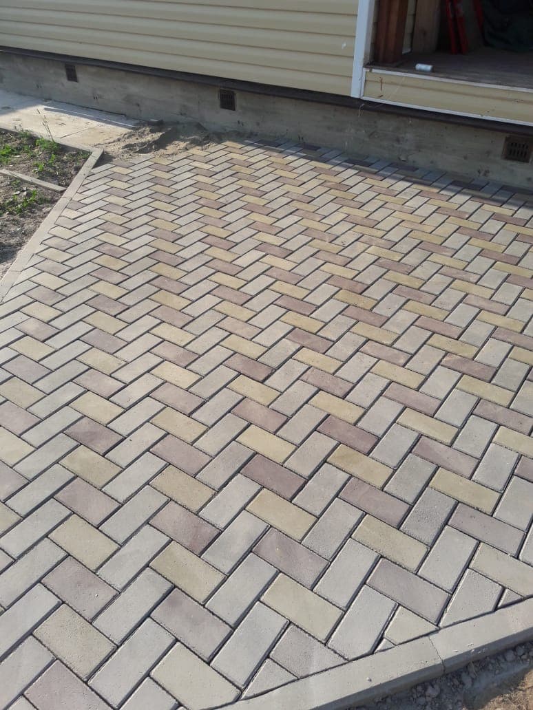 Укладка брусчатки и тротуарной плитки — пример 44